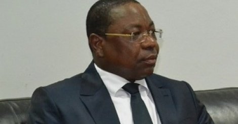 Mankeur Ndiaye nommé président du Comité national de l'Initiative pour la transparence dans les industries attractives