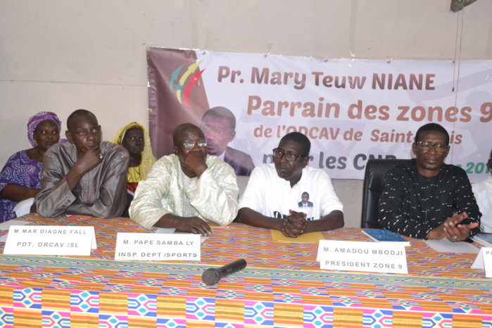 Le Pr Mary Teuw Niane signe une convention avec les zones 4 et 9 de l'Odcav