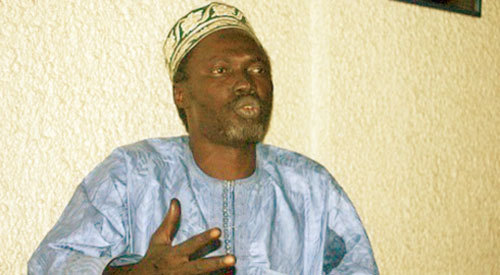 El Hadj Malick Guèye tire à boulets rouges sur Me Abdoulaye Wade et défend Macky Sall