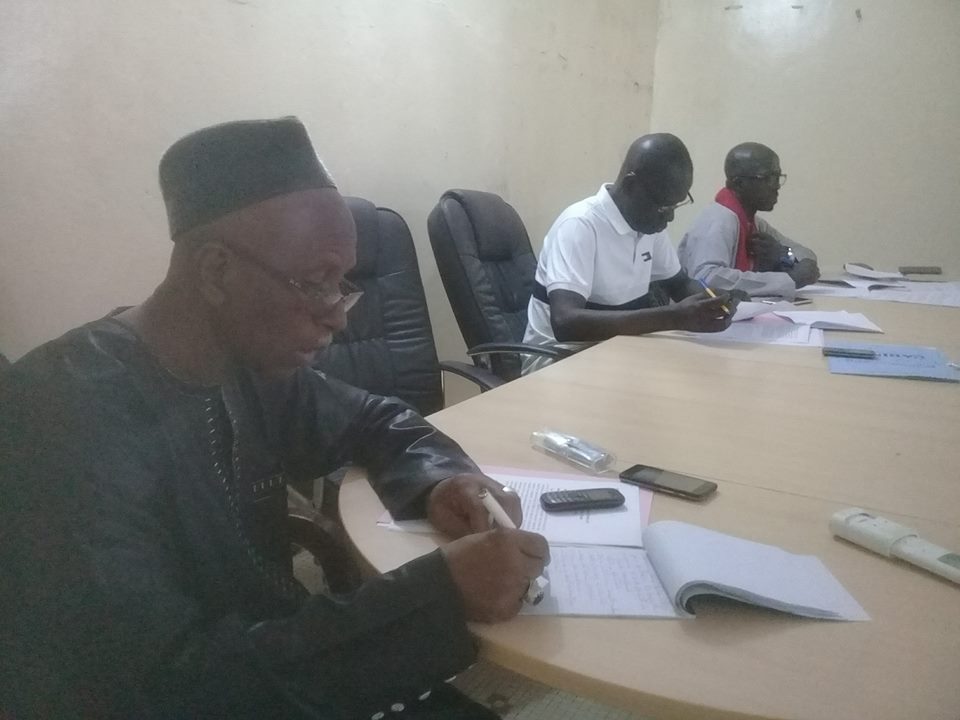 Le Débat d’Orientation Budgétaire de la Commune de Koungheul, le maire Mayacine CAMARA fixe ses objectifs : « nous allons mettre l’accent sur l’amélioration des conditions de vie des populations, renforcer les branchements sociaux, ouvrir le centre d