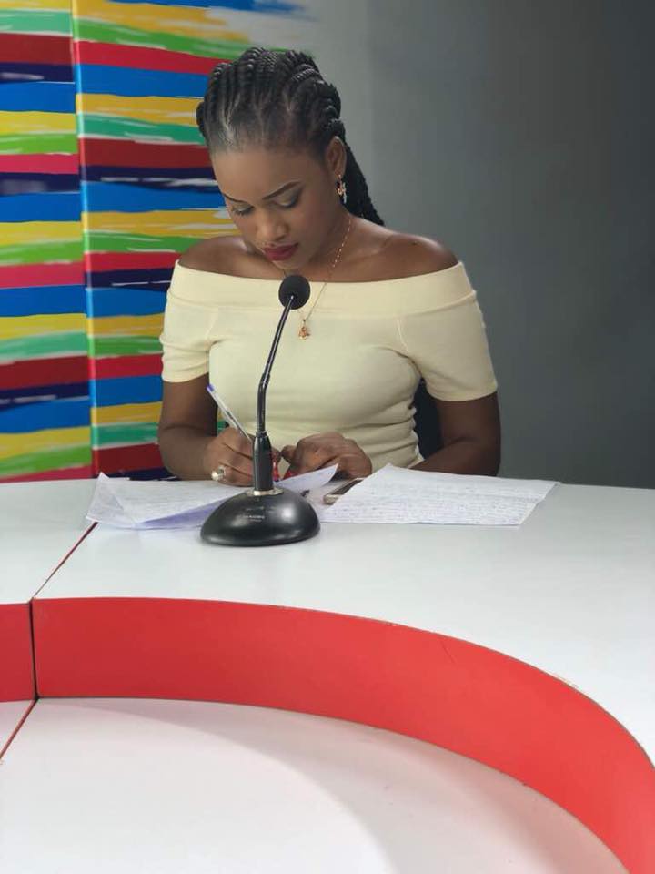 ( 13 Photos ) Khady Ka, l’ex-miss de Kaolack et animatrice à la Sentv, étale sa …