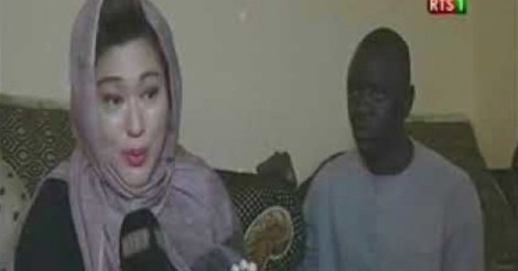 La fille adoptive du défunt khalife parle de son père, les larmes aux yeux…