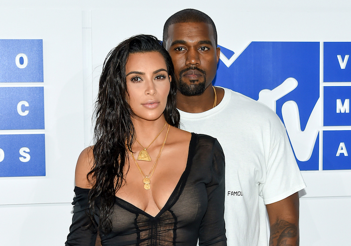 Kim Kardashian et Kanye West accueillent leur troisième enfant