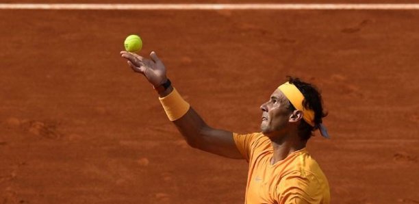 Tennis: Nadal, éliminé par Thiem en quarts à Madrid, perd la place de N.1