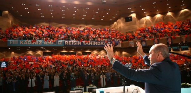 Turquie: Erdogan en quête de réélection face à une opposition tenace