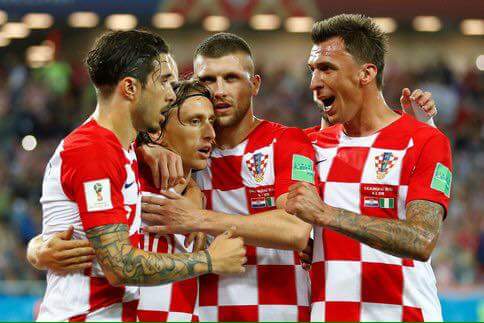 L’ARGENTINE ET SON MESSI CRUCIFIÉS ET HUMILIÉS