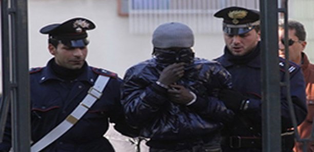 Italie : Un Sénégalais de 19 ans arrêté avec 70 boules de cocaïne