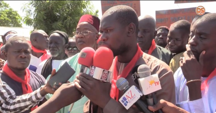 NDINDY, DIWAN SYLLA ET DAROU EN COLÈRE - Les populations arborent des brassards rouges et menacent de sanctionner le pouvoir...