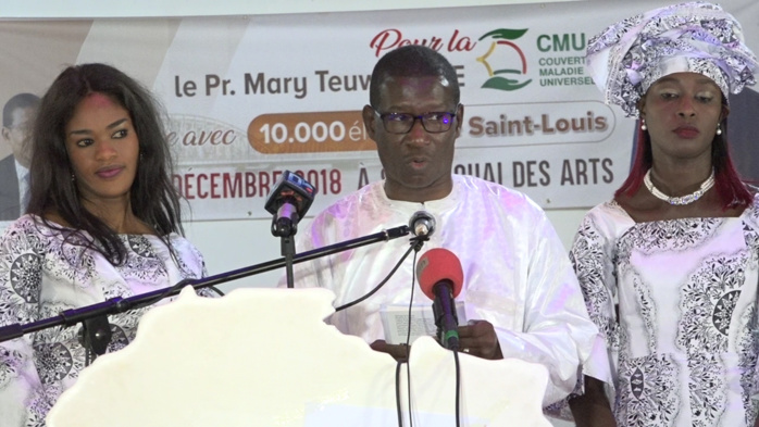 Couverture maladie universelle dans les écoles : Le professeur Mary Teuw Niane enrôle 10.000 élèves des établissements de Saint-Louis