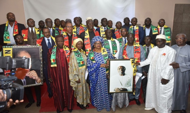 23 CANDIDATS DE L’OPPOSITION S’UNISSENT CONTRE LE « COUP DE FORCE DE MACKY »