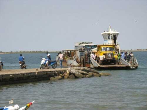 FOUNDIOUGNE ET KAOLACK, MAIN DANS LA MAIN