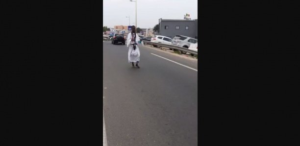 Massalikul Jinaan : Pour l'accueil du Khalife, ce baye fall parfume tout sur son passage