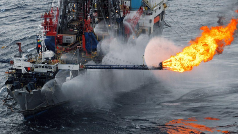 Pétrole et Gaz: le navire sismique « Polar Marquis » prend feu au large du Sénégal