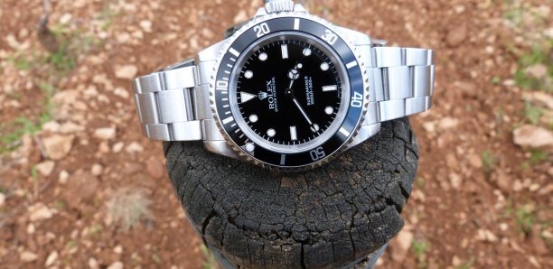 Italie : Un Sénégalais ramasse une montre Rolex de luxe, la rend à son propriétaire et..