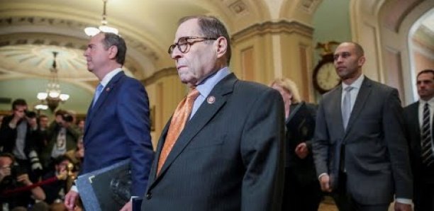 Aux États-Unis, le procès en destitution de Donald Trump a débuté