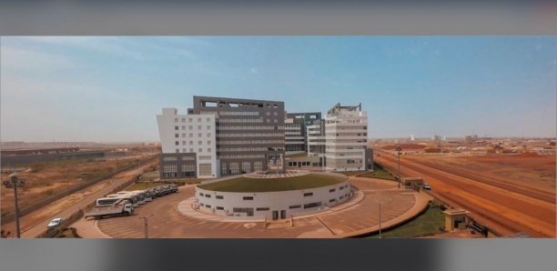 Bamboula des véhicules : Le Pôle urbain de Diamniadio se tape 2 grosses cylindrées à 108 millions