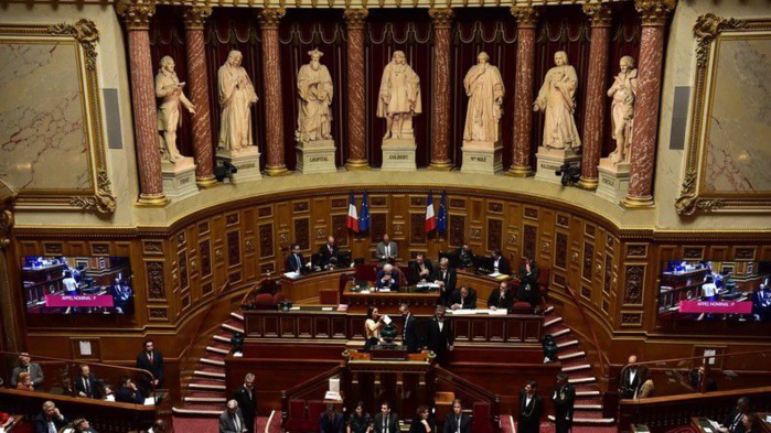 France : Le Sénat rejette le plan de déconfinement de l'exécutif.