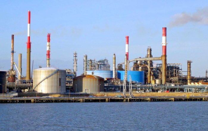 MBAO : Fuite d’hydrocarbures, constituée de Fuel provenant du sea-line de la SAR situé à 700 mètres de la plage.