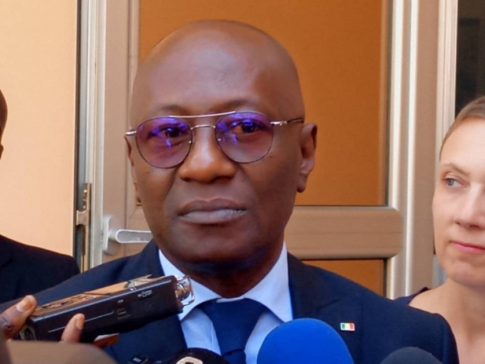 Attaque journal « les Echos : le ministre de la communication convaincu que les suites appropriées seront réservées à la plainte