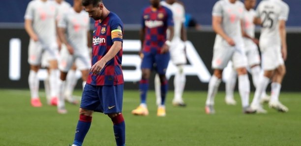Transferts : Lionel Messi annonce qu'il reste au Barça
