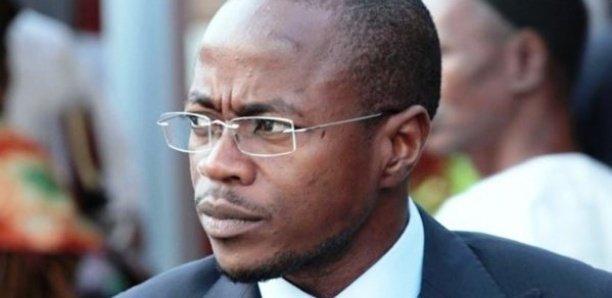 Abdou Mbow sur la question du 3e mandat : " Macky Sall dépasséna affaire président, fi mou tolou..."