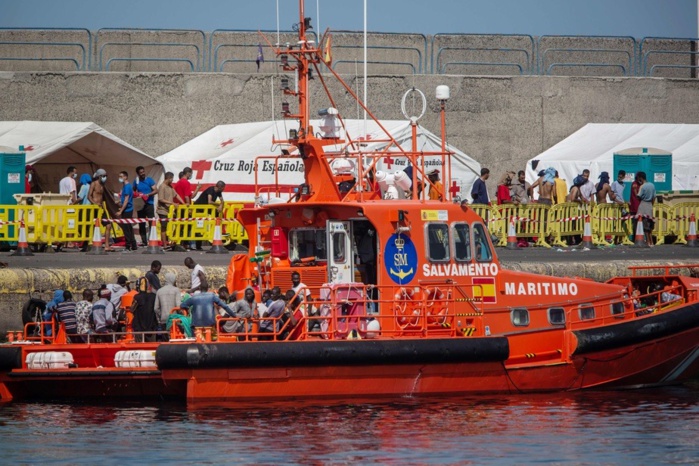 Immigration Irrégulière : Les Îles Canaries submergées, les arrivées multipliées par 7 par rapport à l’année dernière.