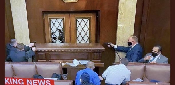 Incidents au Capitole : La femme blessée est finalement décédée