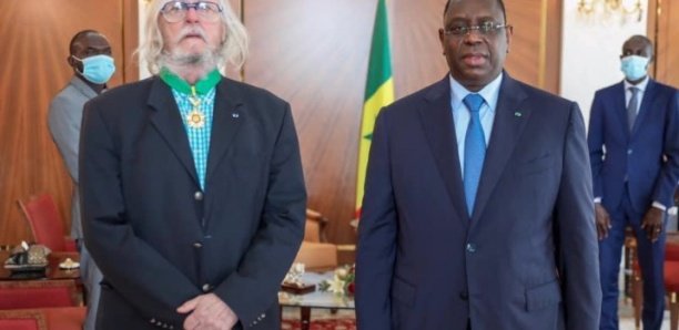 En mission au Sénégal, Pr Didier Raoult reçu par le président Macky Sall