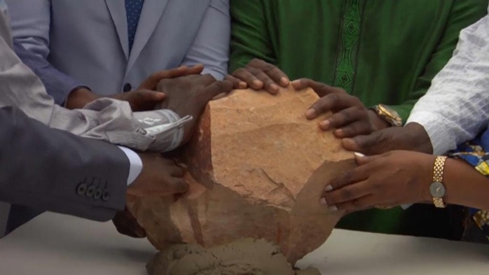 Akon City: Une première pierre perdue au milieu de 55 hectares