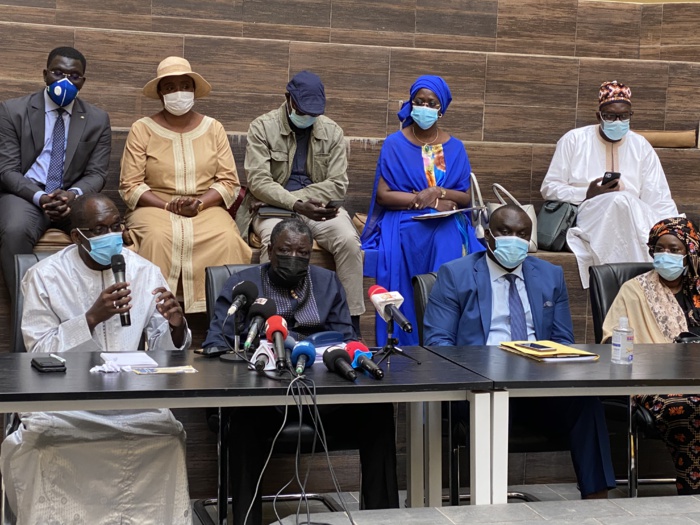 Critiques contre le pouvoir : « le Pr BATHILY garde encore une obsession pathologique et une rancune résultant, entre autres, de sa défaite à la présidence de la Commission de l’Union africaine » CCR