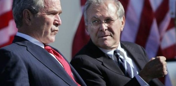 Donald Rumsfeld, l'homme de la guerre en Irak, est mort