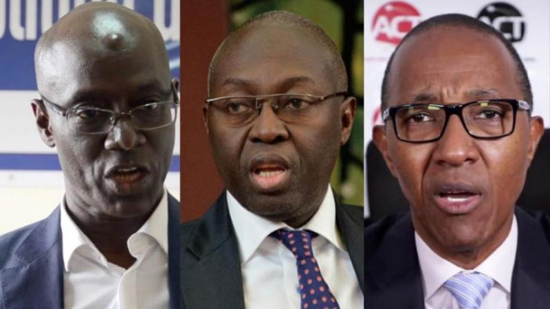 Menace d’une troisième vague de Covid-19 au Sénégal : Le CRD accuse Macky Sall et le met en garde…