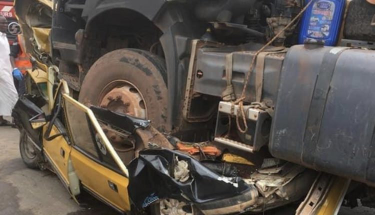 4 morts dans un accident de la circulation au cœur de la ville