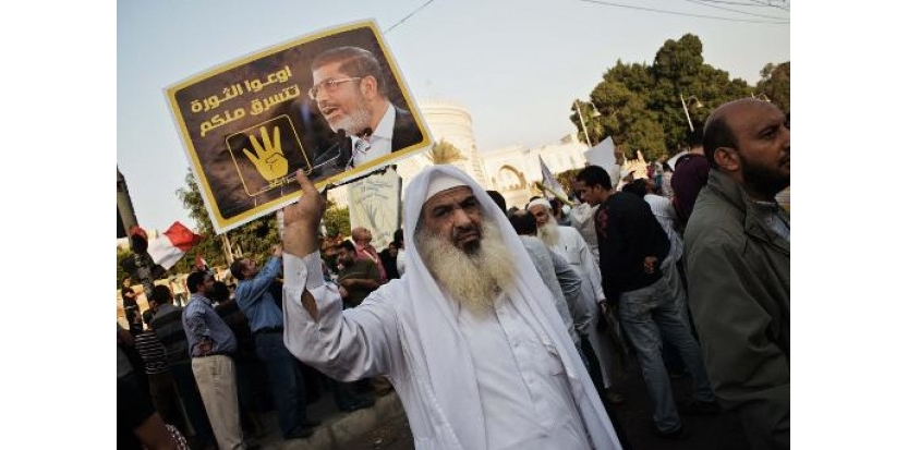 Le procès de Morsi ajourné en Egypte