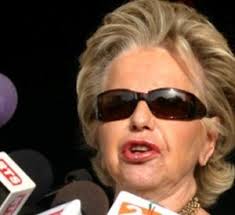 Viviane Wade restera à Dakar jusqu’à la libération de son fils