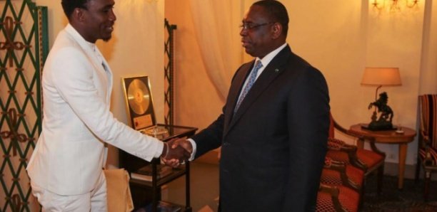 Présentation de condoléances: Macky Sall chez Moustapha Guèye et Wally Seck
