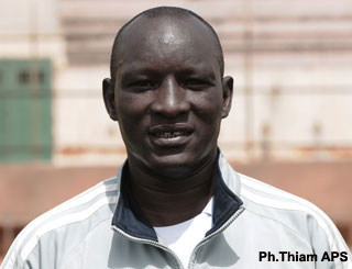 Moussa Ndao Mobilise Pour Les Lions A Casablanca