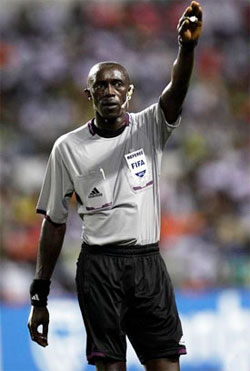 Algérie-Bukina Faso : les arbitres n’ont rien à se reprocher, selon un confrère