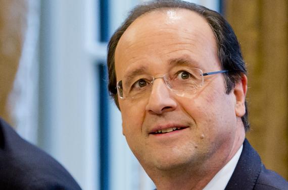 Valérie Trierweiler « va mieux », assure Hollande