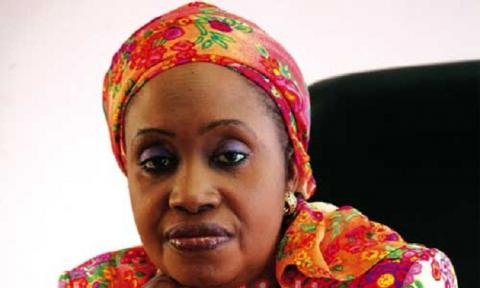 Réunion de l’Apr Kaolack : Le fauteuil « mystique » de Me Nafissatou Diop déclenche une bagarre