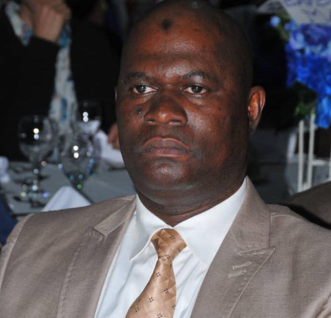 Ousmane Faye brocarde l’opposition et invite les jeunesses Mackystes à une contre manifestation