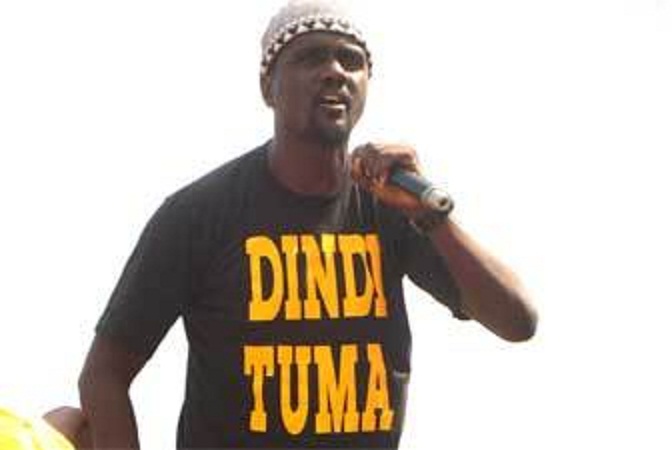 Permanence PDS : Quand Pacotille offre un mini-concert !