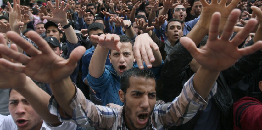 Près de 700 pro-Morsi condamnés à mort en première instance