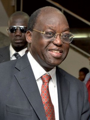 Ordre du mérite ivoirien : Moustapha Niasse décoré de la Grand-Croix