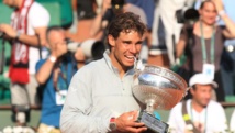 Tennis : Rafael Nadal remporte Roland-Garros et entre dans l'histoire