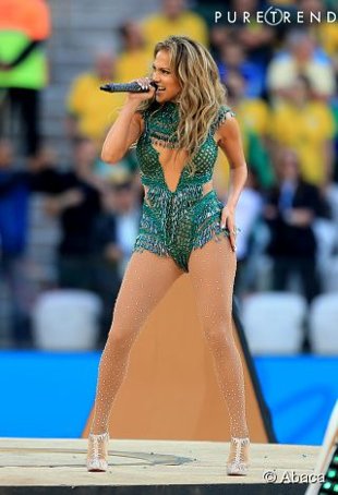 Jennifer Lopez : un body ultra sexy pour la Coupe du Monde 2014