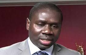 Pas de vacances gouvernementales pour Mahammed Dionne et ses ministres, selon Me Oumar Youm