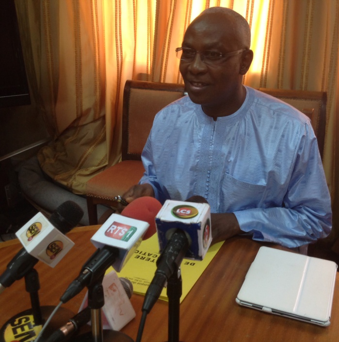 Serigne M'baye Thiam, ministre de l’Education, sur la crise à l’Université : « C’est sur les réformes qu’il faut s’interroger et non sur le départ des hommes. »