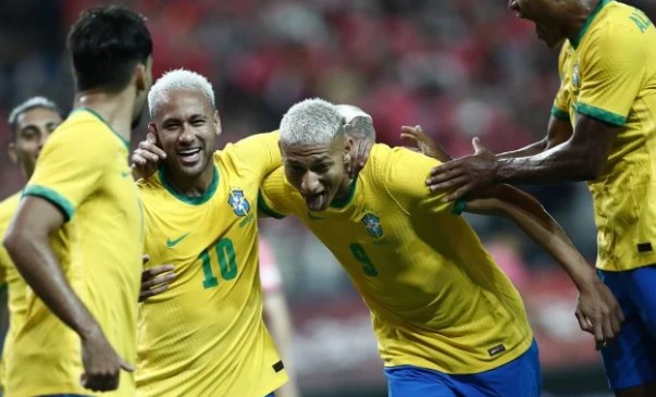 CdM 2022 : Richarlison porte le Brésil contre la Serbie