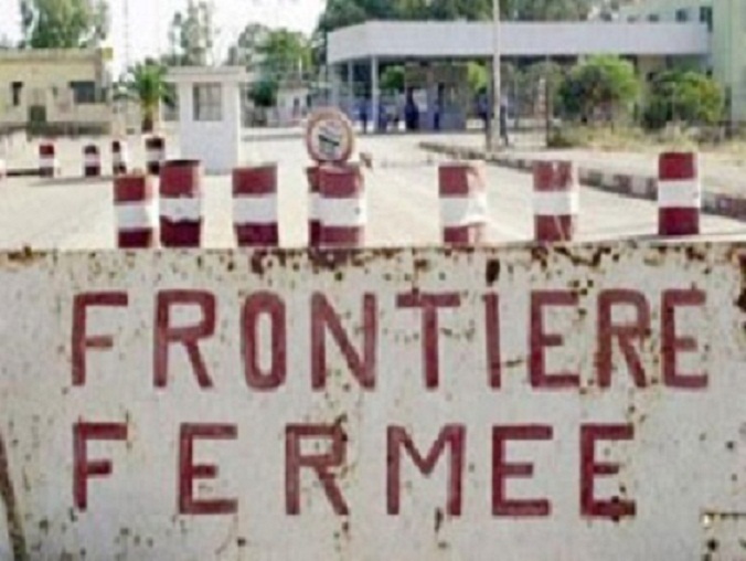 Ebola : le Sénégal ferme ses frontières avec la Guinée